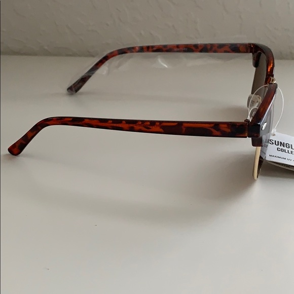 ๐ ๐ SUNGLASSES - Picture 2 of 7